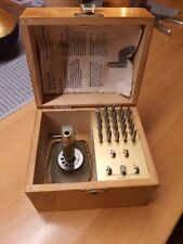 Bergeon Uhrmacherwerkzeug Triebnietmaschine