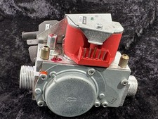Baxi/Remeha Avanta & Potterton Dungs Gas Valve 720480401 S58685 117332 245564