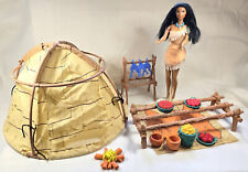 Vintage Disney Mattel Pocahontas Barbie 1966 mit Powhatan Village Spielset 1995