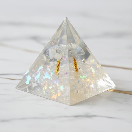 Orgonit pyramide opalit - opalit,