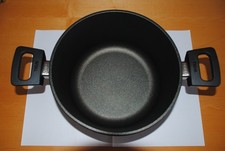 Woll Nowo Titanium Guss-Topf 