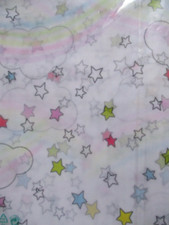 Kinderzimmer . Vorhang. Voile