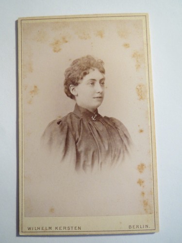 Berlin 1895 frau - -, im