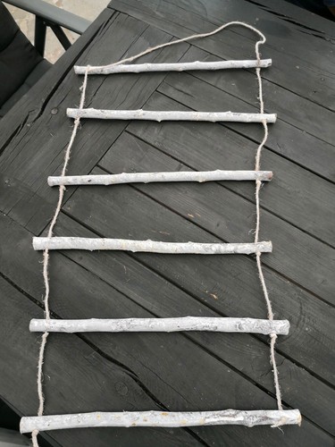 Holzleiter aus rustikalholz - aus,