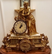 Französischer Kaminuhr mit Figur Allegorie  funktionstüchtig um 1870 TOP ANGEBOT