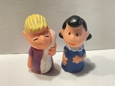 Snoopy Peanuts 2 x Figur Vintage Hong Kong Weichgummi ca. 5,5 cm: Lucy + Linus