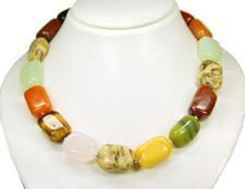 Bunte Halskette aus