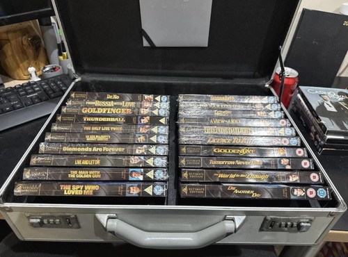 James bond ultimate - james, edition