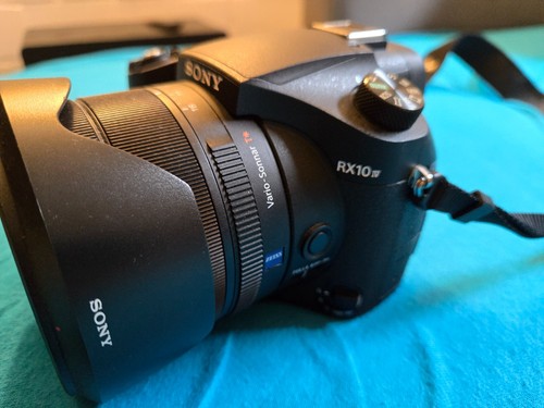 Sony rx10 dsc rx10m4 - rx10, dsc-rx10m4