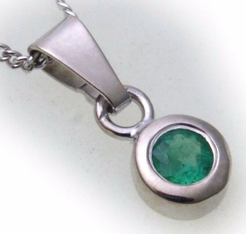 Ladies pendant emerald - , real