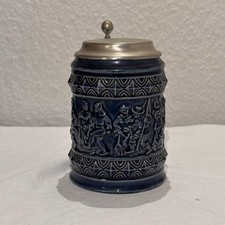 Bierkrug Relief Bauerntanz mit