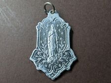 Medaille der Jungfrau Maria /