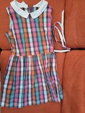 Blutsgeschwister, Kleid