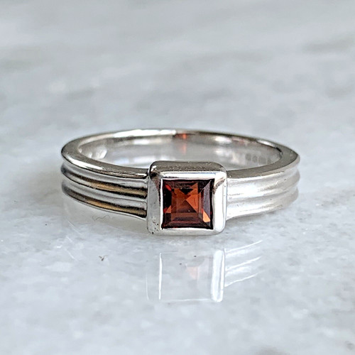 Granat ring karat gold - ring, 9