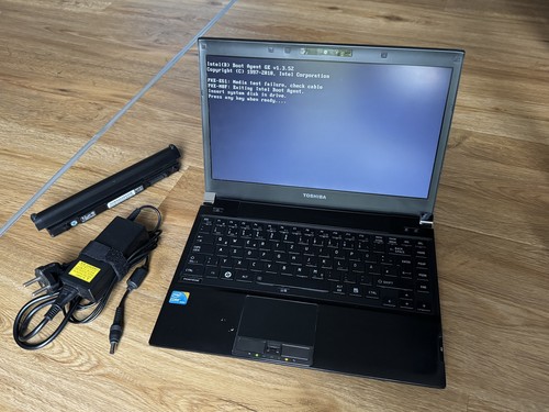 Toshiba portege r700 3 - portege,