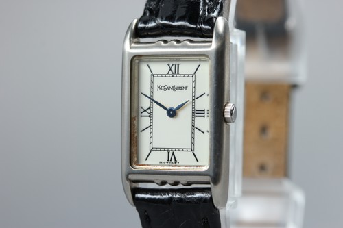 Near mint yves saint - [near,