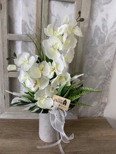 Gesteck mit künstlichen