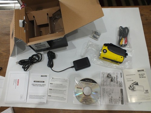 Sanyo dual camera videocamera - sanyo,