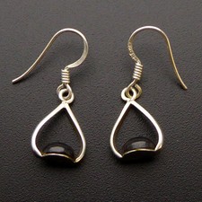 1 Paar 925 Sterling Silber Ohrringe mit Granat Steinen (AG2635)