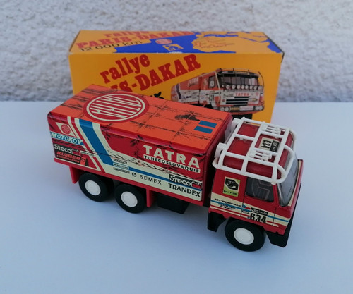 Tatra 815 rallye paris - paris, dakar