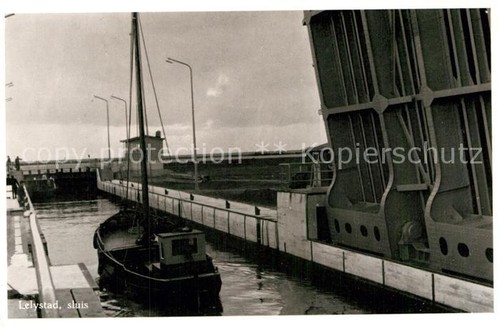 Lelystad sluis schleuse - sluis,