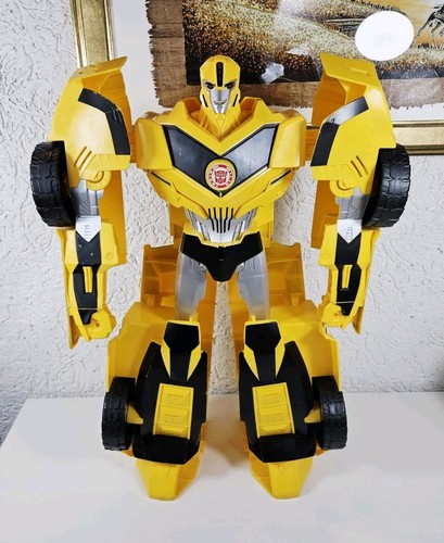 Transformers bumblebee robots - transformers,