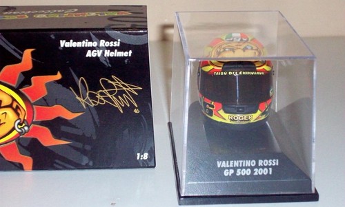 Minichamps valentino rossi - minichamps, 1/8