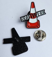 KRAFTWERK PYLON ROT PIN MBA