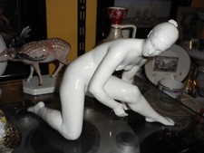 KPM Berlin Figur knieender Frauenakt Müller-Diefenbach um 1930