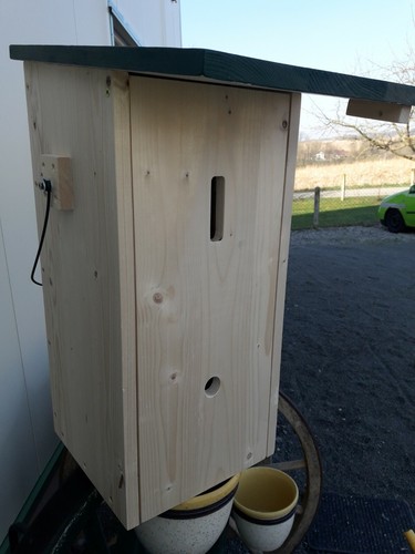 Nistkasten hornissen - nistkasten, //