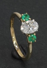 18 Karat Gelbgold Ring mit 3