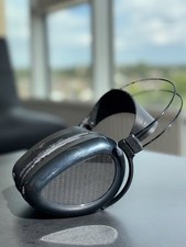 Aeon Flow Planar Magnetic Closed Back Headphone + Carrier Case + Pads - No Cable