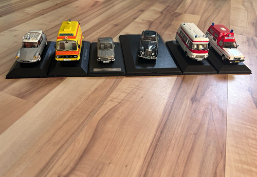 Ixo ambulance collection bmw - collection,