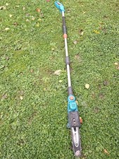 GARDENA  14774-20 AKKU-BAUMSCHERE EASYCUT 250/18V P4A READY-TO-USE SET Ø 28 MM