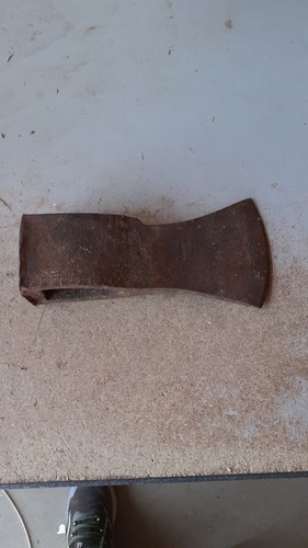 Alte axt beil rostig - alte,