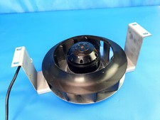 EBM papst R2E225-AT51-05 Radialventilator Ventilator Lüfter 230V 105W 2650/min