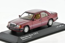 MERCEDES Benz 230 E red