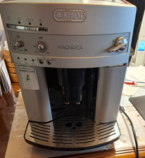 Kaffeevollautomat DeLonghi Magnifica  ESAM3200.S .Defekt