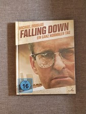 Falling Down - Ein ganz