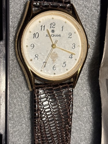 Junghans quartz classic - quartz,