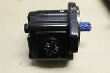 Hydraulik-Zahnrad-Pumpe Commercial Intertech Parker Pt-No. 43-332-9110-254-014