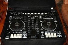 Roland DJ-505 DJ-Controller mit Sequenzer & Serato DJ Pro