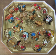 20 x Weihnachtsbaumanhänger aus Holz alt Christbaumschmuck Erzgebirge? (E)