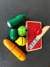 Kinder Schneidebrett aus Holz mit Messer und 5 Teilen Obst