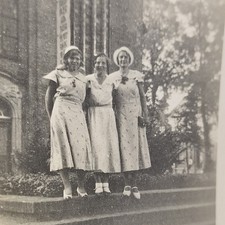 Altes Foto 3 modische junge