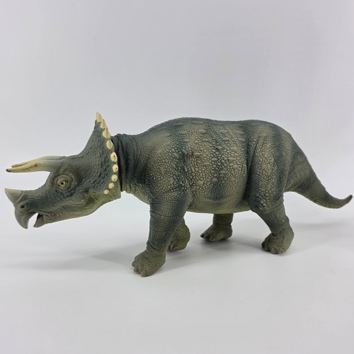 Vintage 1993 jurassic park - 1993,