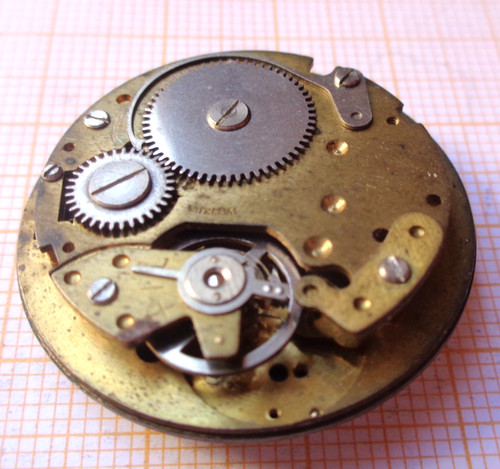 älteres armbanduhr werk - Älteres,