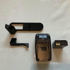 LEICA CL:  Handgrip, Battery