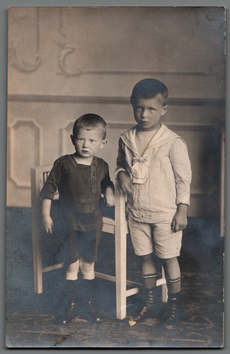 Foto zwei jungen im - foto,
