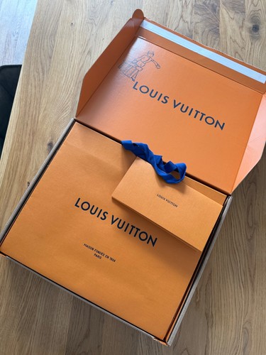 Louis vuitton tuch mng - louis,